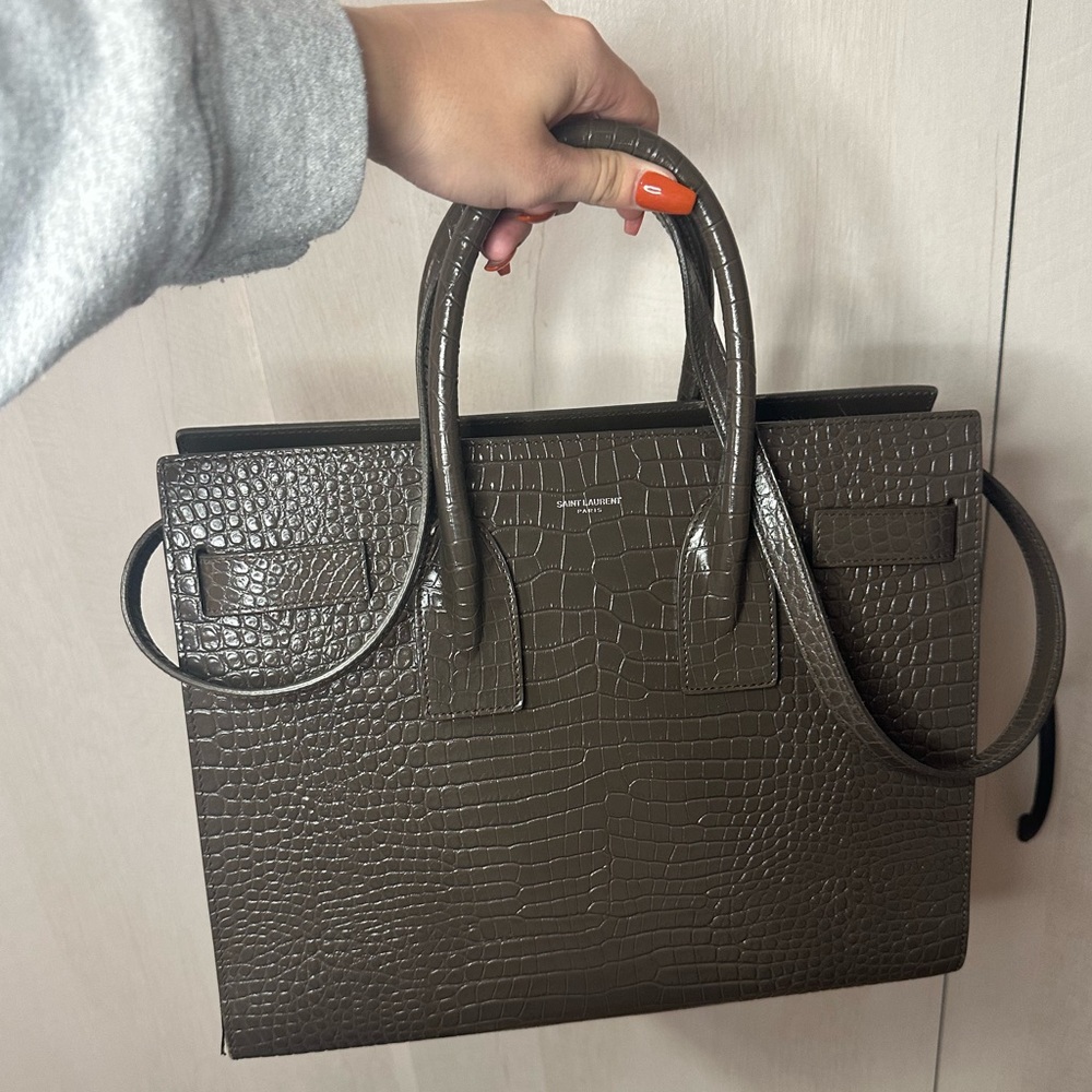 YSL CALFSKIN CROCODILE EMBOSSED SMALL SAC DE JOUR